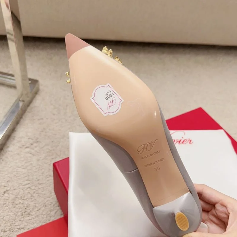 Lightweight Roger Vivier Shoes 11359