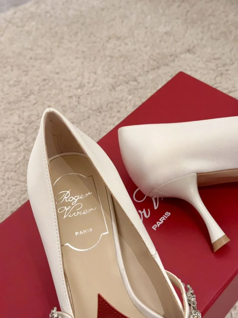 Roger Vivier Shoes Youthful 11343
