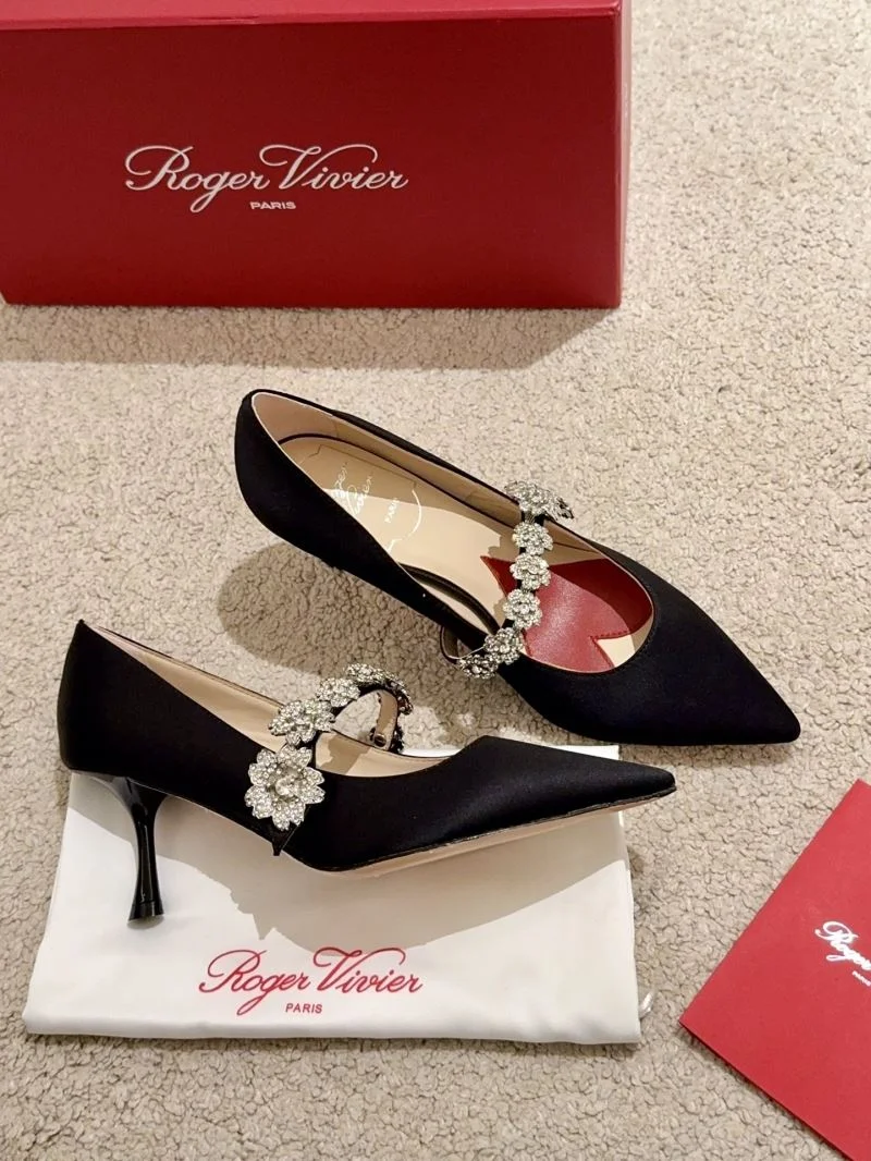 Timeless Roger Vivier Shoes 11339