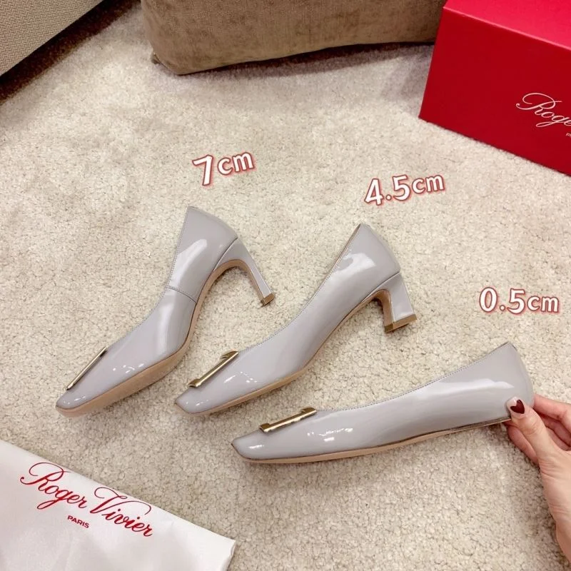 Roger Vivier Shoes Durable 11395