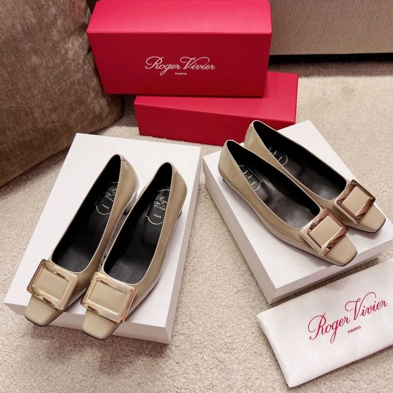 Roger Vivier Shoes Fashionable 11386