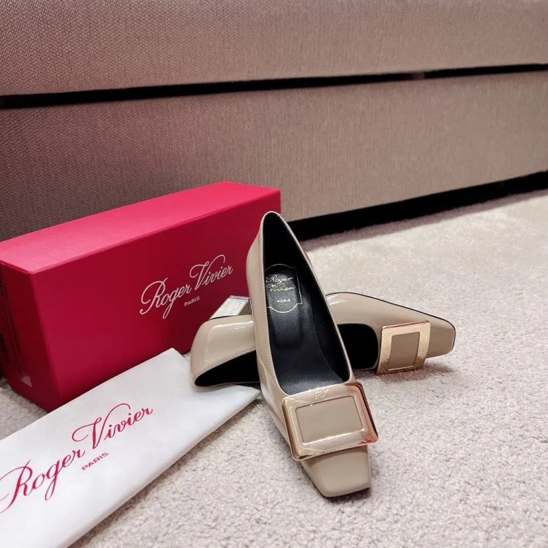 Roger Vivier Shoes Fashionable 11386