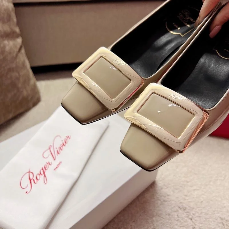 Roger Vivier Shoes Fashionable 11386