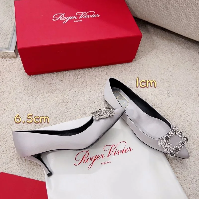 WaterResistant Roger Vivier Shoes 11314