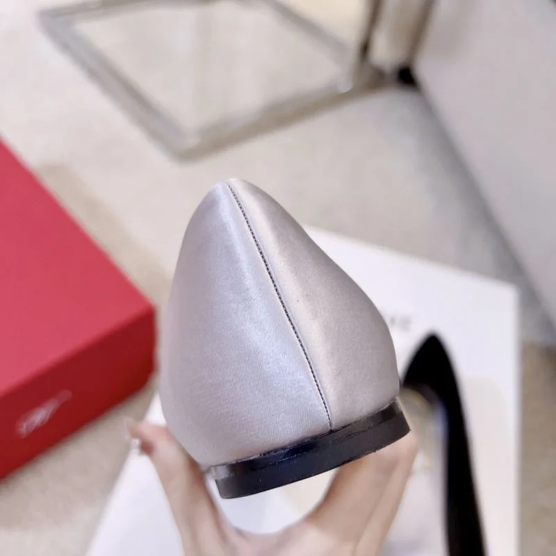 WaterResistant Roger Vivier Shoes 11314