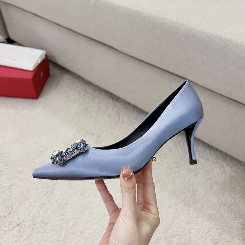 Breathable Roger Vivier Shoes 11306