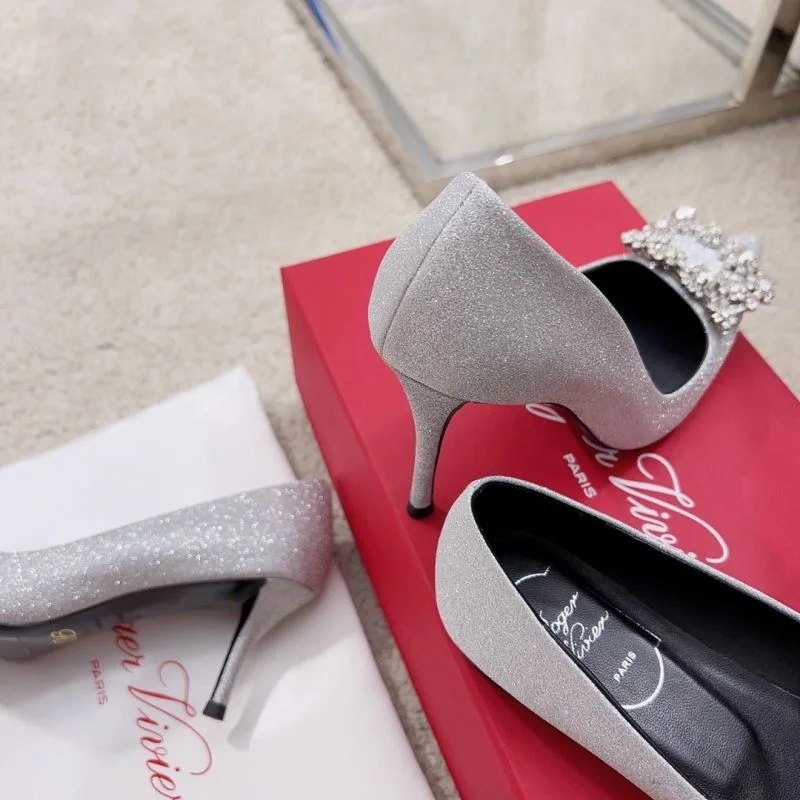 Trendsetting Roger Vivier Shoes 11308