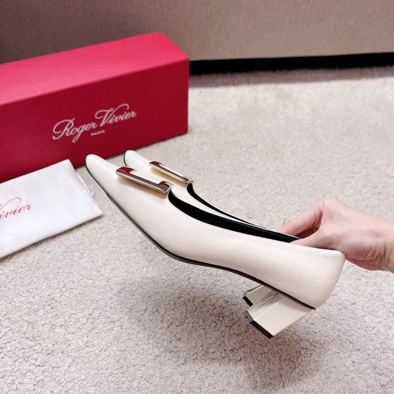 Timeless Roger Vivier Shoes 11305