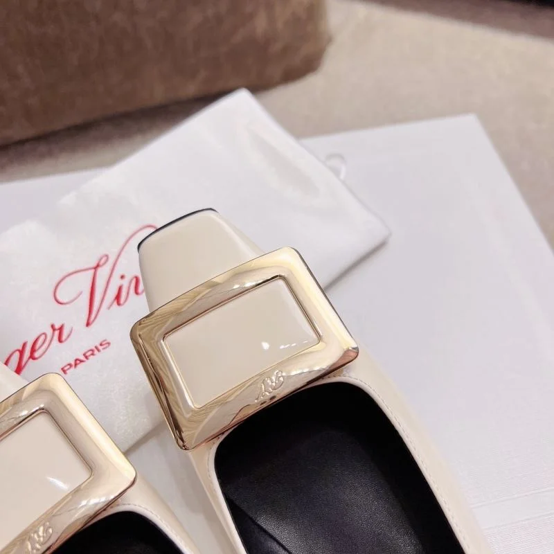 Timeless Roger Vivier Shoes 11305