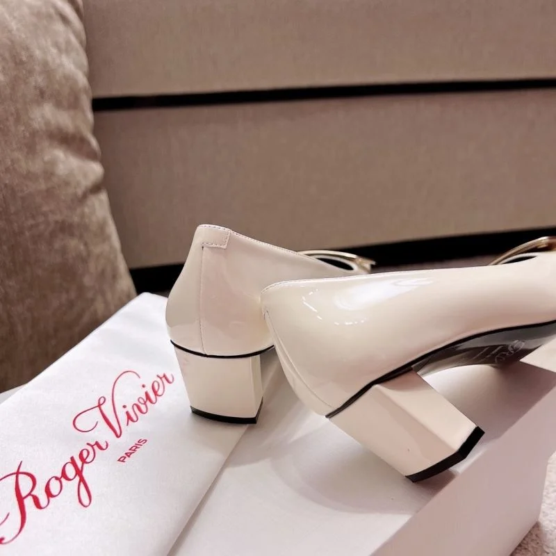 Timeless Roger Vivier Shoes 11305