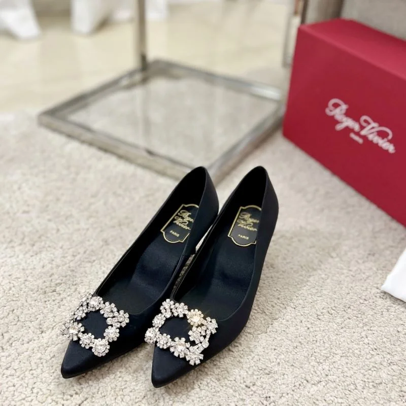 Trendsetting Roger Vivier Shoes 11316