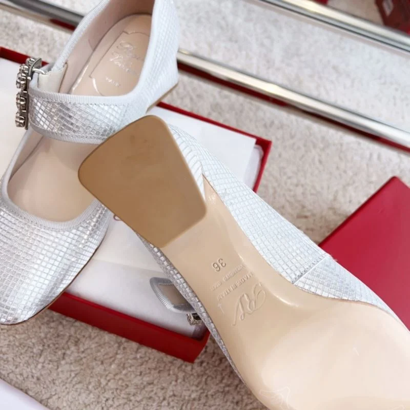 Minimalist Roger Vivier Shoes 11303