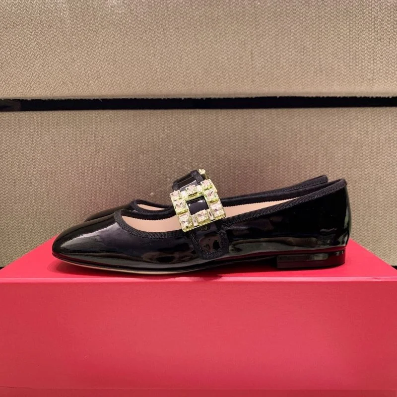 Roger Vivier Shoes Chic 11300
