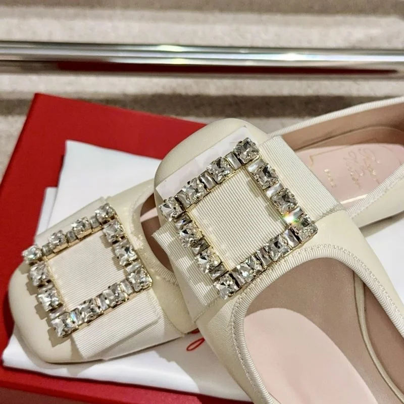Roger Vivier Shoes EasyMatch 11304