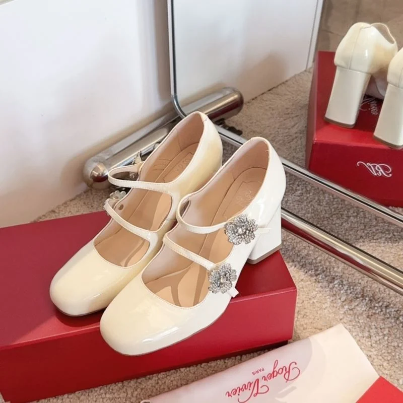 Roger Vivier Shoes Casual 11295