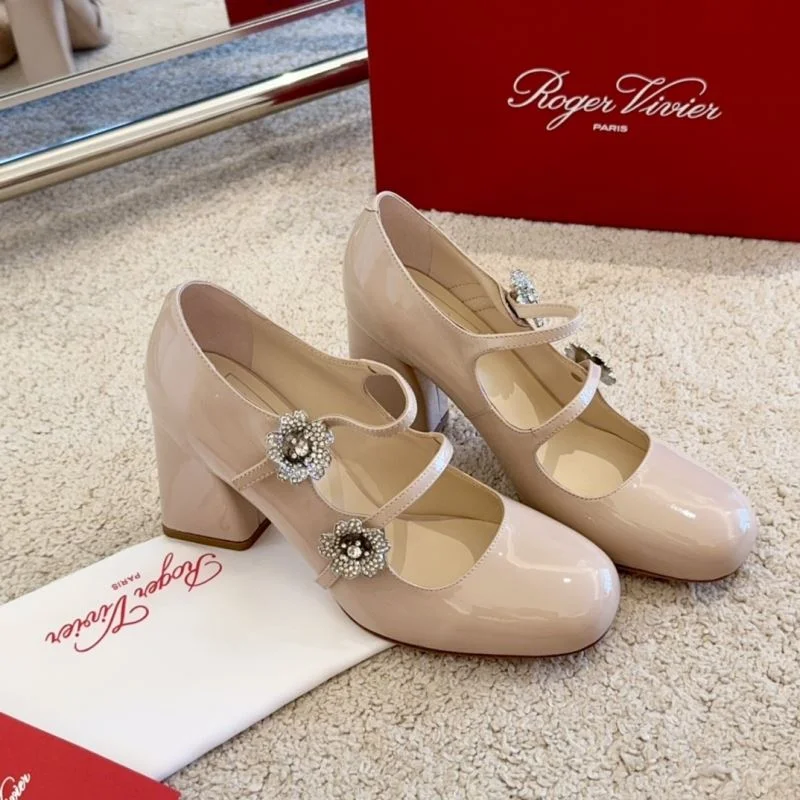 Roger Vivier Shoes Popular 11296