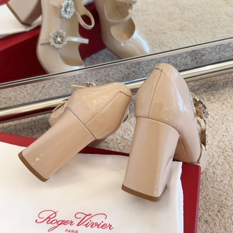 Roger Vivier Shoes Popular 11296