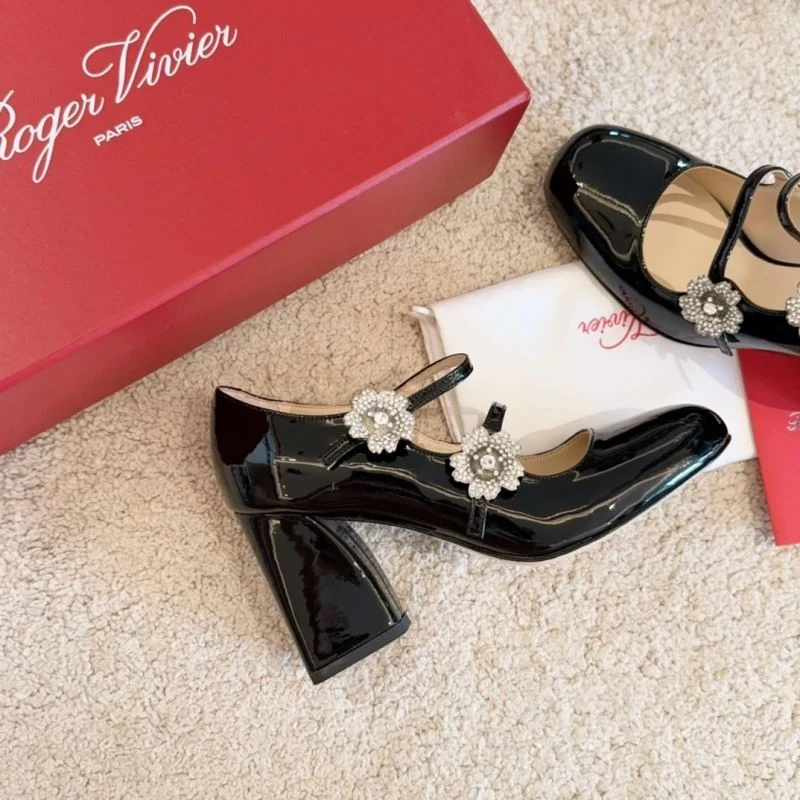 Roger Vivier Shoes HighQuality 11360