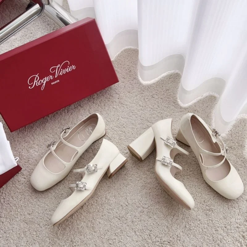 EyeCatching Roger Vivier Shoes 11351
