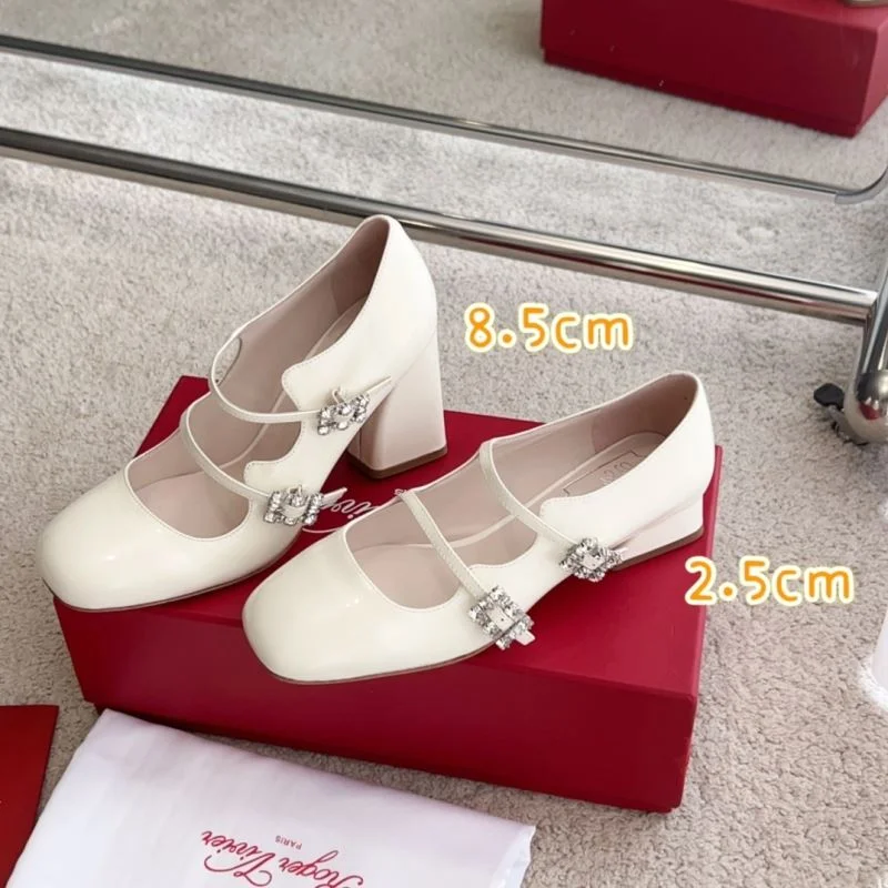 EyeCatching Roger Vivier Shoes 11351