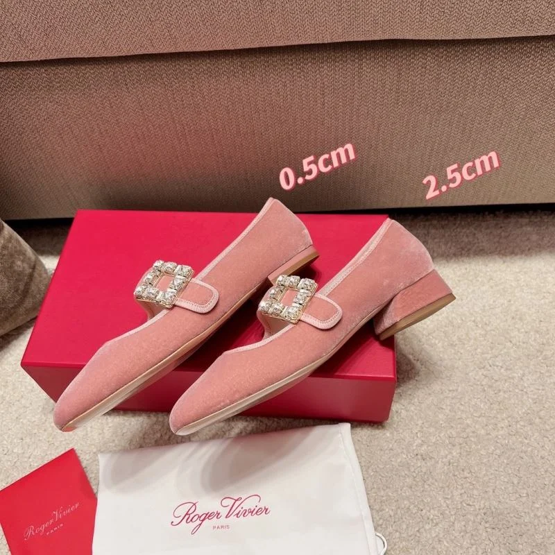 Packable Roger Vivier Shoes 11288