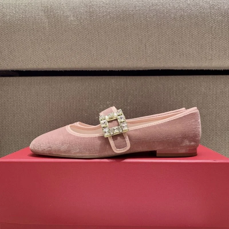 Packable Roger Vivier Shoes 11288