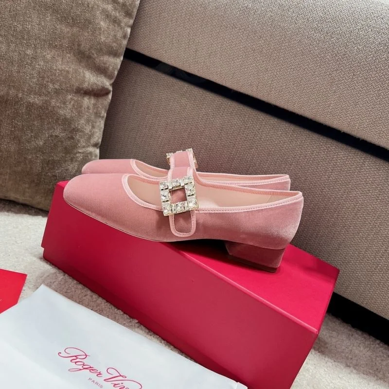 Packable Roger Vivier Shoes 11288