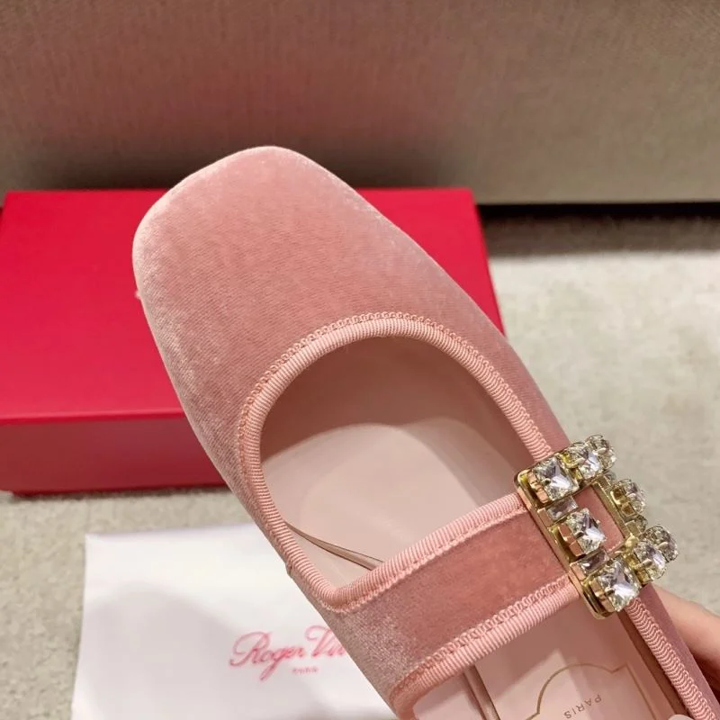 Packable Roger Vivier Shoes 11288