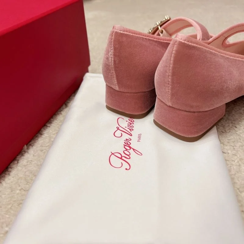 Packable Roger Vivier Shoes 11288
