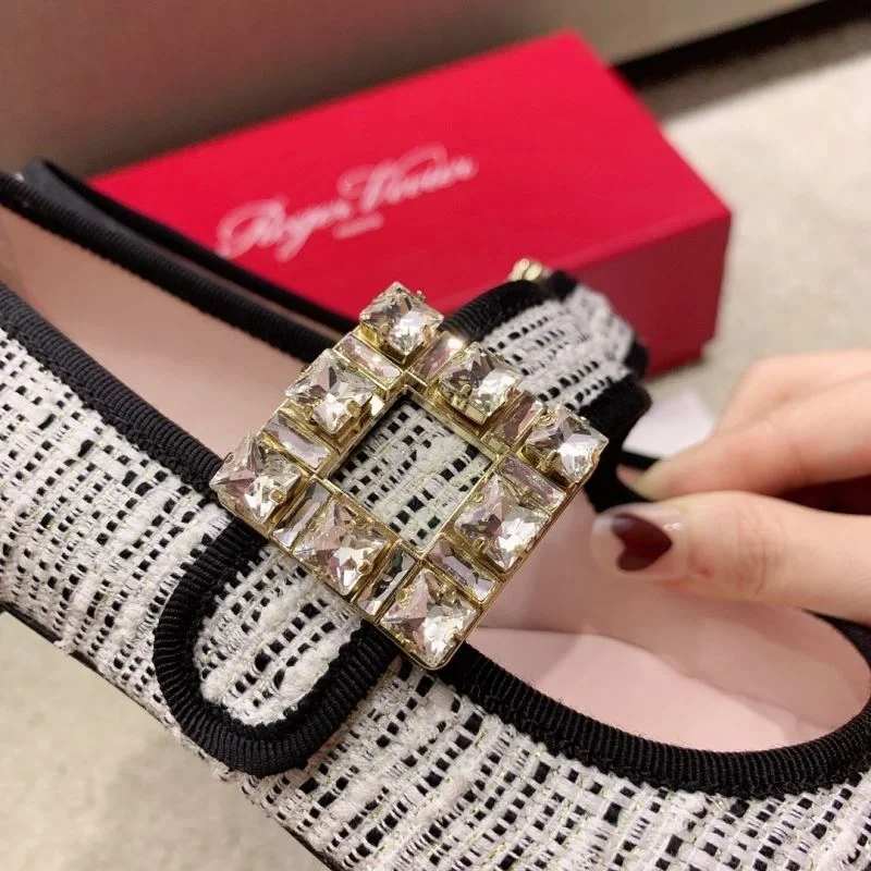Seasonal Roger Vivier Shoes 11284
