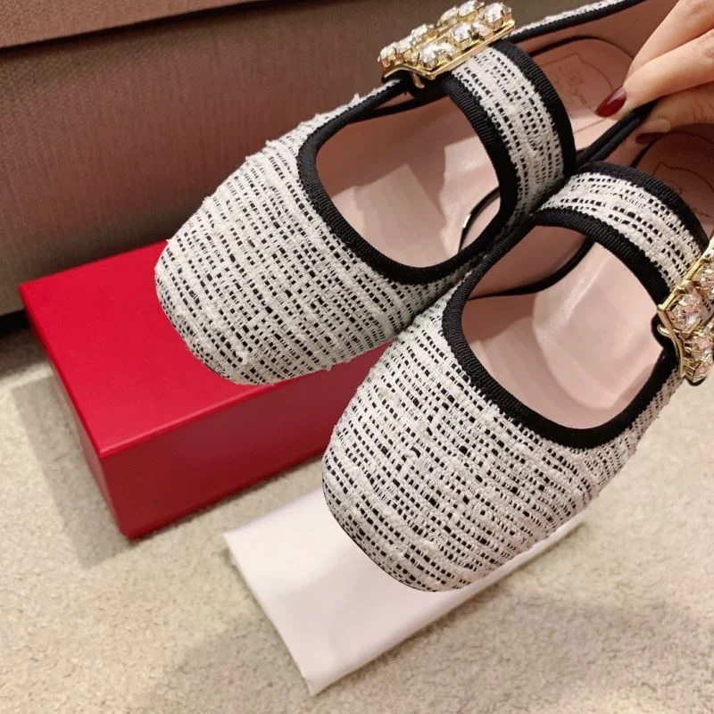 Seasonal Roger Vivier Shoes 11284