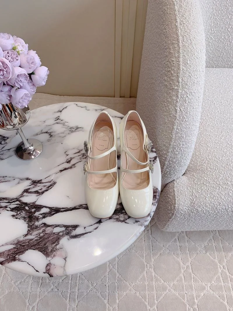 Roger Vivier Shoes Casual 9018