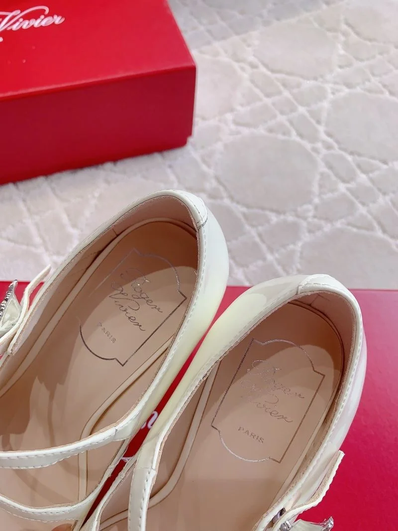 Roger Vivier Shoes Casual 9018