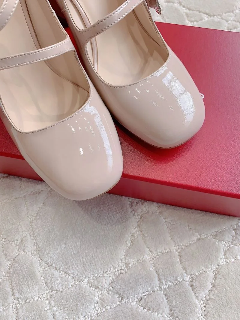 FlexibleFit Roger Vivier Shoes 9030