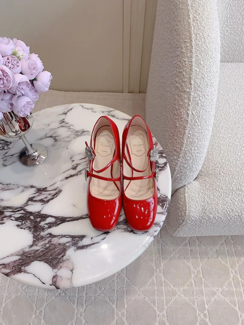 SoftTouch Roger Vivier Shoes 9023