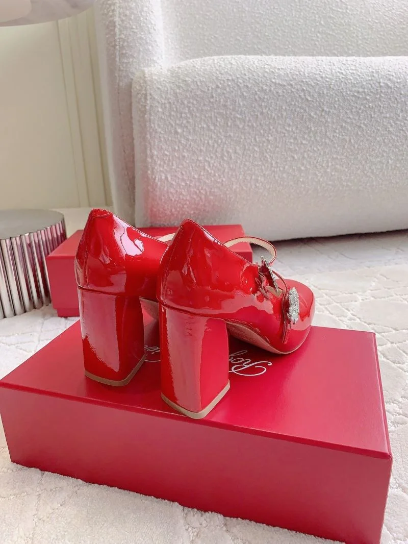 SoftTouch Roger Vivier Shoes 9023