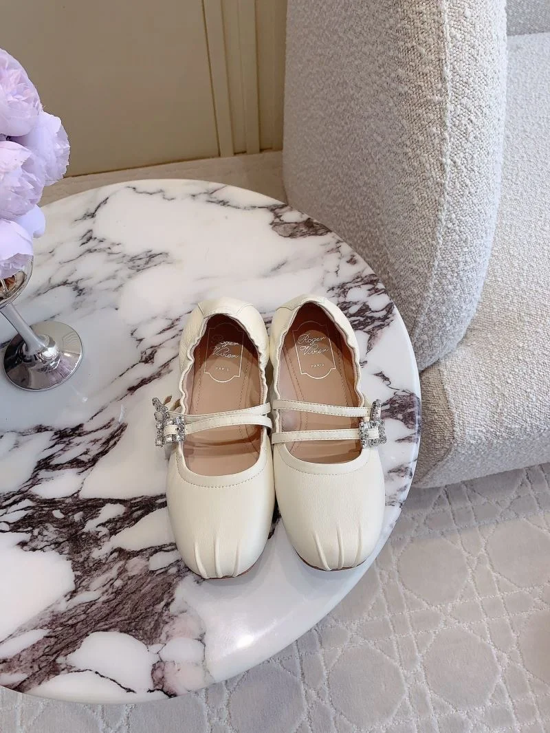 Roger Vivier Shoes HighQuality 9079