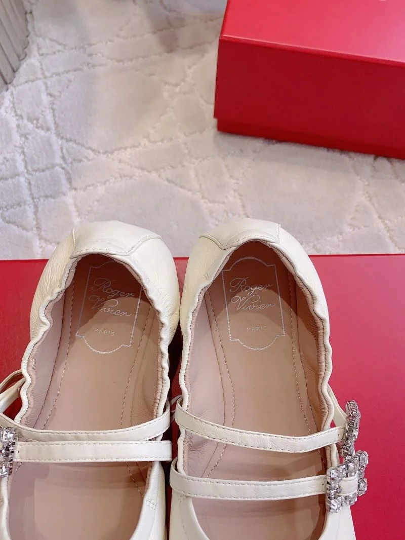 Roger Vivier Shoes HighQuality 9079