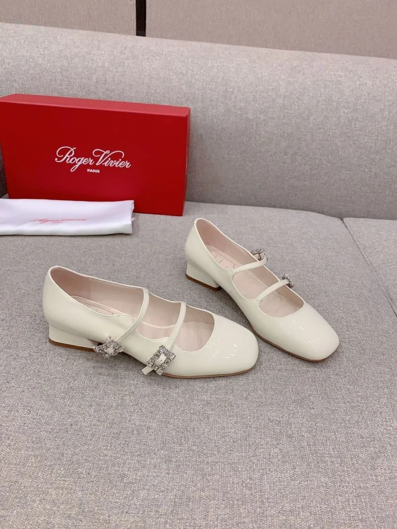 Roger Vivier Shoes StreetReady 9009