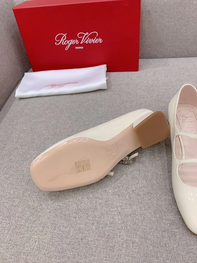 Roger Vivier Shoes StreetReady 9009