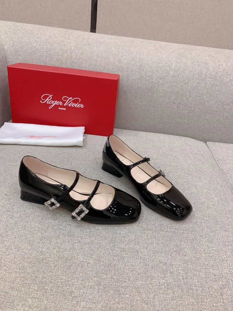 Roger Vivier Shoes Unisex 9035