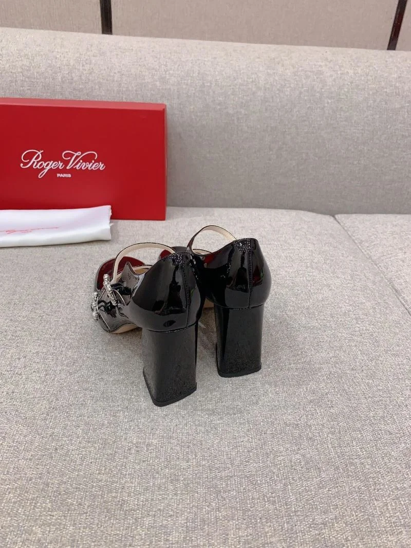RelaxedFit Roger Vivier Shoes 9007