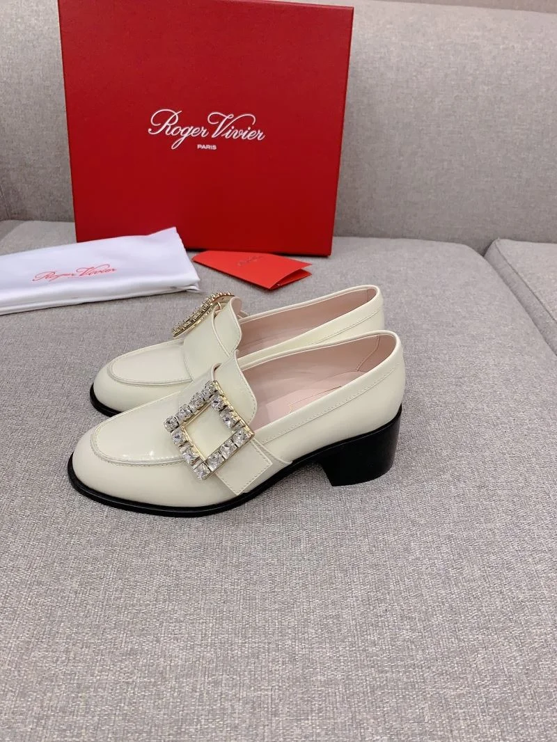 Roger Vivier Shoes FreshLook 9026