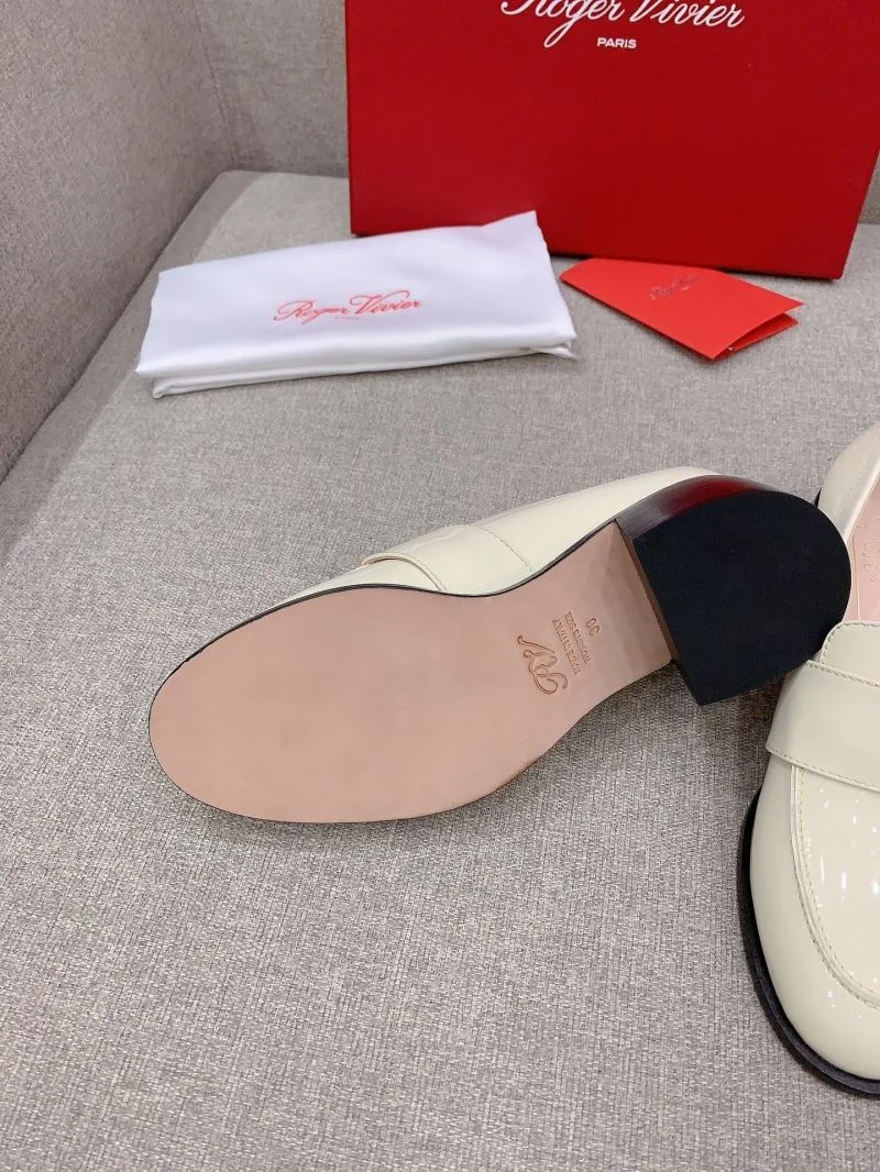 Roger Vivier Shoes FreshLook 9026
