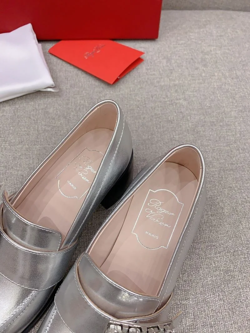 WaterResistant Roger Vivier Shoes 9034