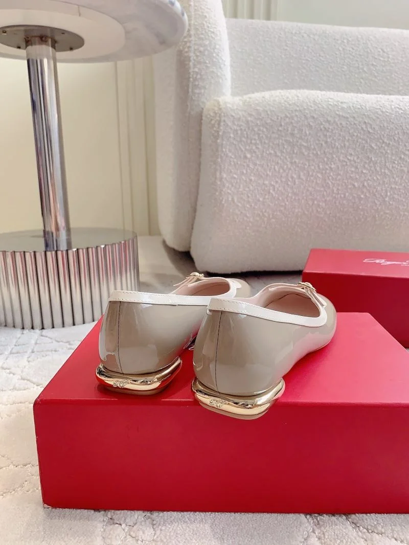 Roger Vivier Shoes Unique 9004