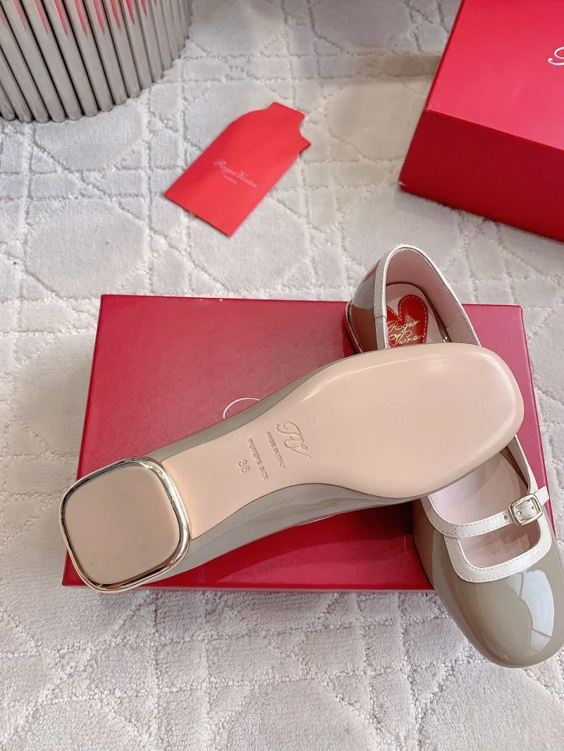 Roger Vivier Shoes Unique 9004
