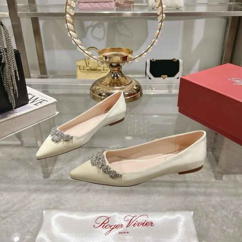 Trendsetting Roger Vivier Shoes 8999