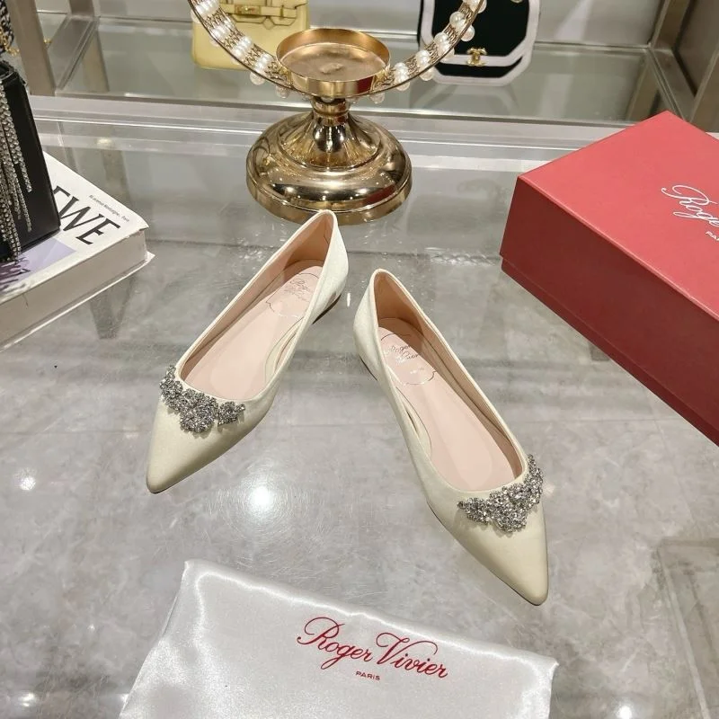 Trendsetting Roger Vivier Shoes 8999