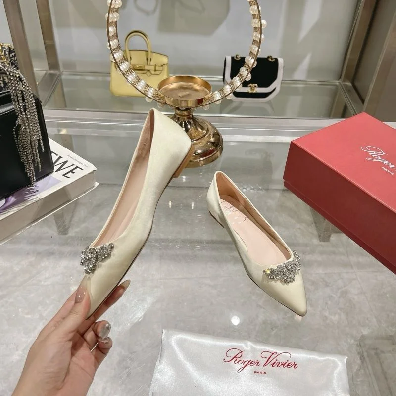 Trendsetting Roger Vivier Shoes 8999